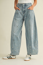 Load image into Gallery viewer, Studded Barrel Jeans