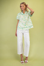 Load image into Gallery viewer, Floral Print Blouse, Green