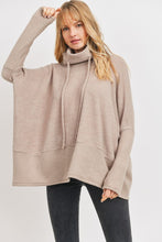 Load image into Gallery viewer, Knit Drawstring Top, Oatmeal
