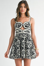 Load image into Gallery viewer, Lulu Dress, Black
