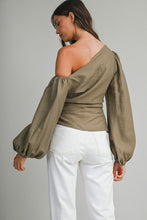 Load image into Gallery viewer, Tessa Off the Sholder Top
