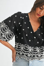 Load image into Gallery viewer, Presley Top, Black
