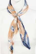 Load image into Gallery viewer, Pleated Tie Dye Pattern Scarf
