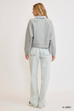 Load image into Gallery viewer, Luxeknit Half Zip Cropped Sweatshirt, Grey
