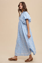 Load image into Gallery viewer, Clear Skies Dress, Blue

