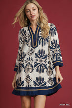 Load image into Gallery viewer, Lacey Dress
