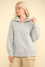 Load image into Gallery viewer, Basic Half Zip Pullover, Gray
