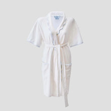 Load image into Gallery viewer, Women’s Short Scallop Lightweight Robe, White/Blue
